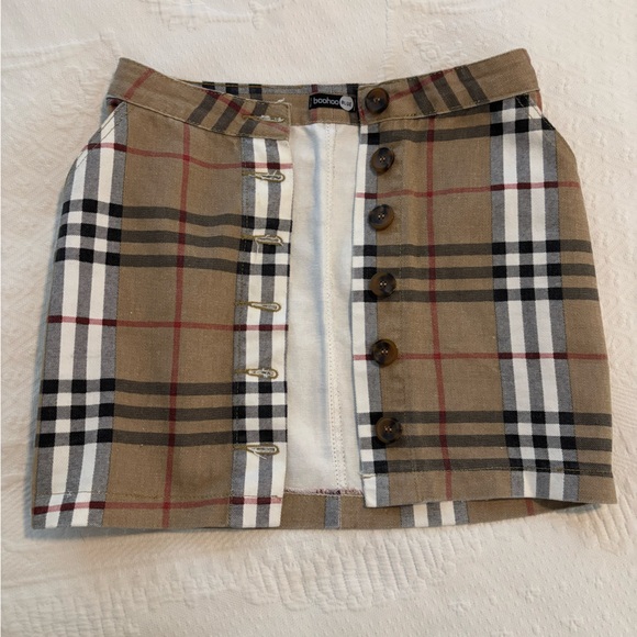 Boohoo Blue Tan Plaid Skirt - Picture 2 of 4